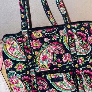 Vera Bradley cotton full zip tote